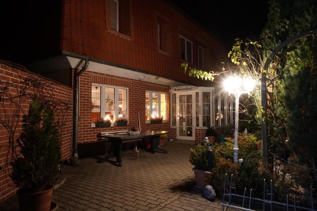 Pension Luisenhof Tangermuende Exterior photo